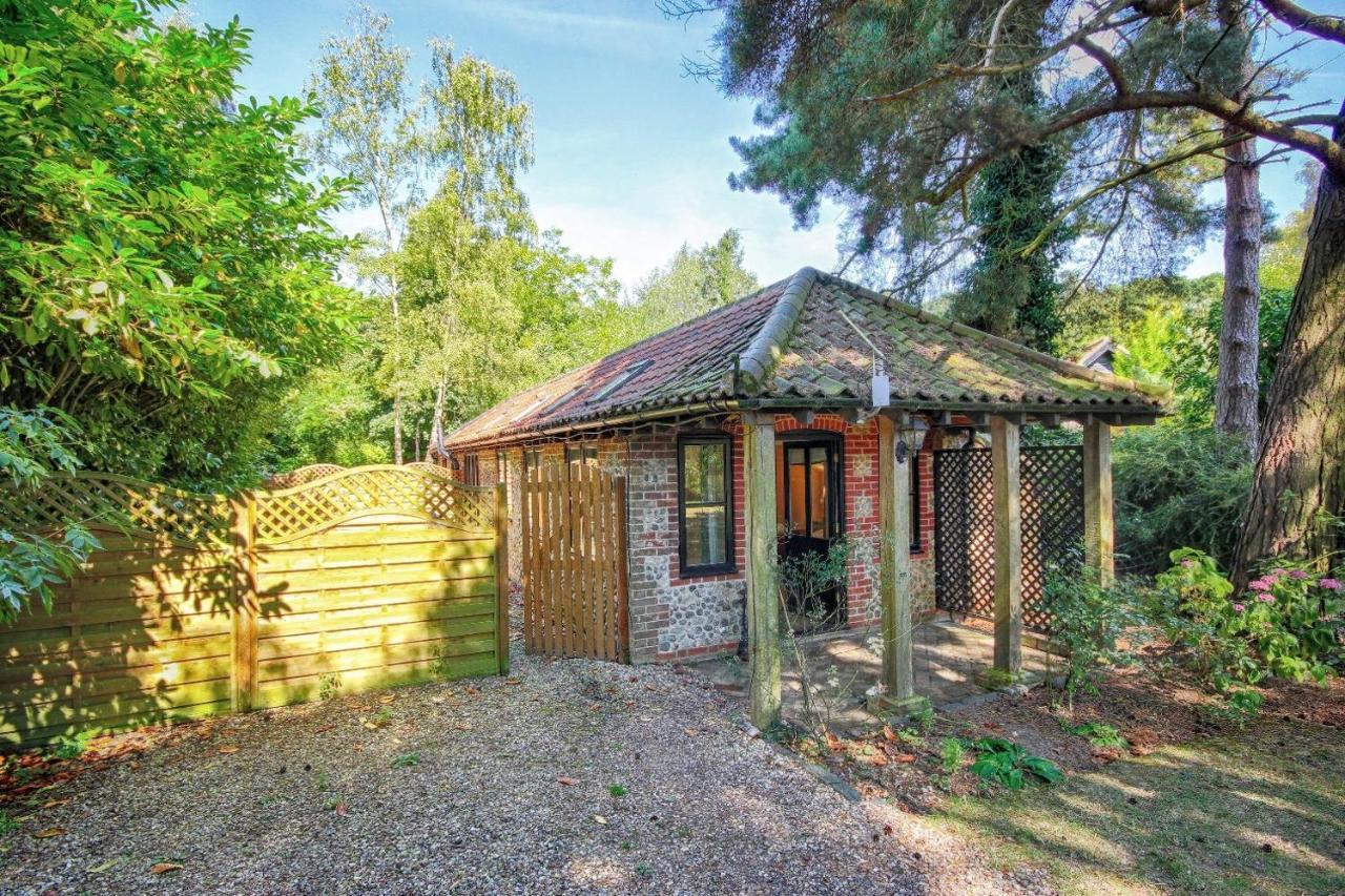 Felbrigg Lodge Bed And Breakfast Aylmerton Exterior foto